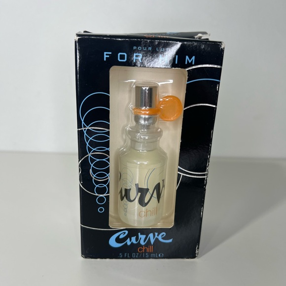 Liz Claiborne Curve Chill for Men Cologne Spray 0.5 OZ 2PC Set - Picture 5 of 8